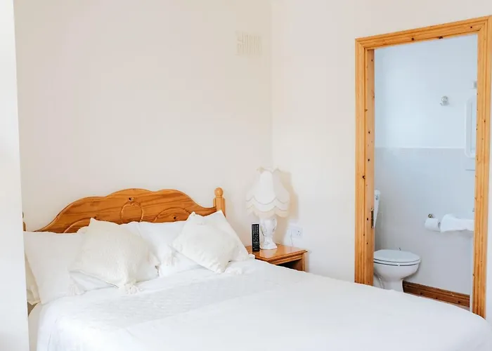 Glenhill Bed & Breakfast 3*