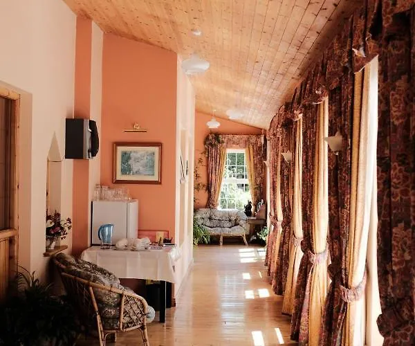 Glenhill Bed & Breakfast