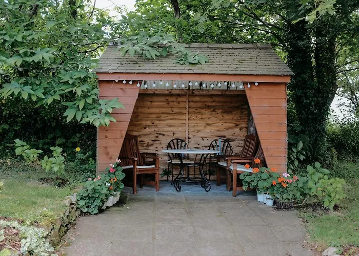 Glenhill Bed and Breakfast 3*